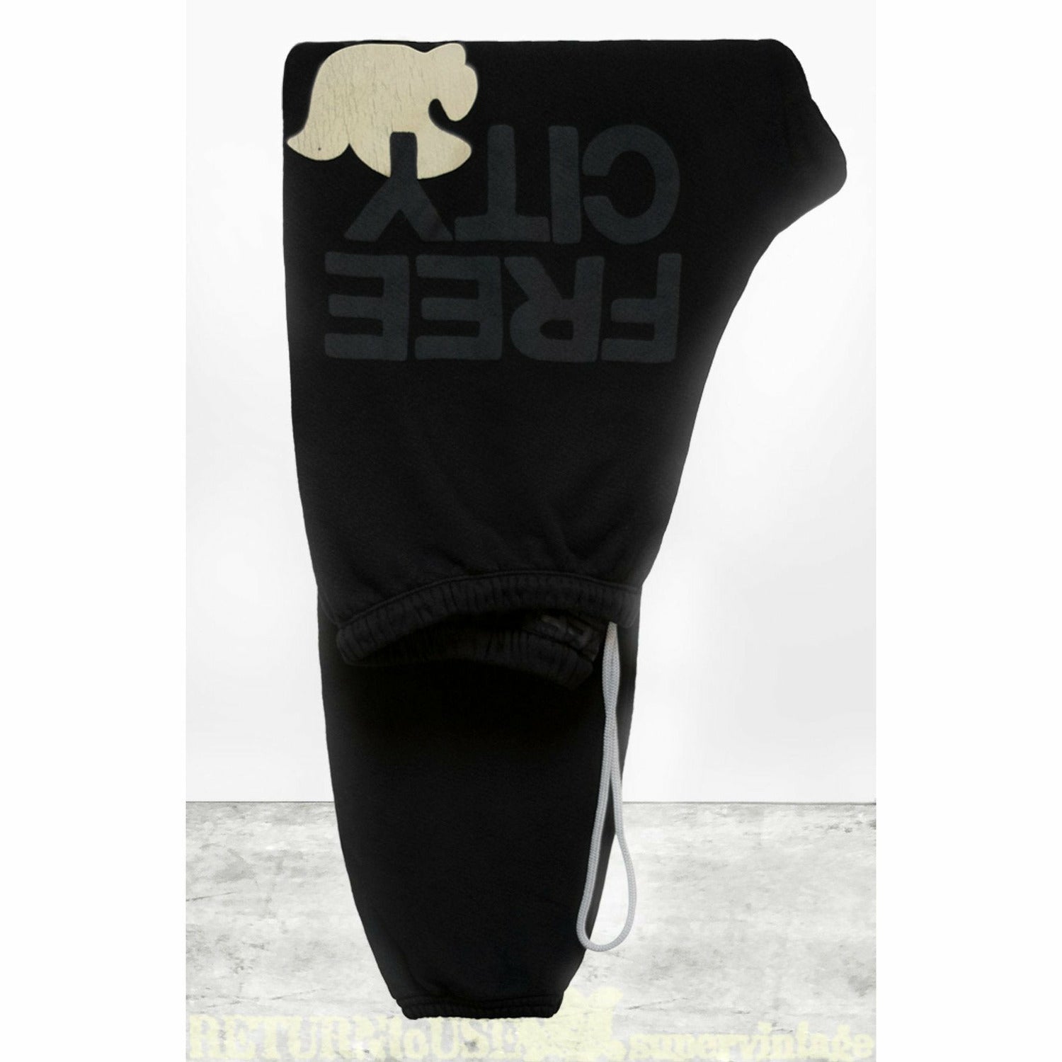 FREECITY LARGE SWEATPANT BLACKSPACE – Kitson LA