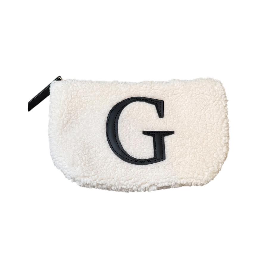 G INITIAL SHERPA POUCH