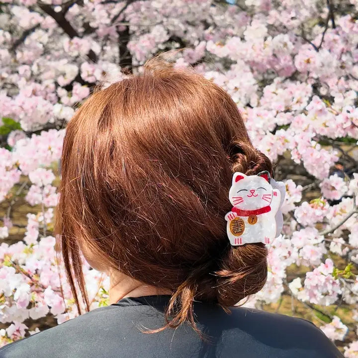 HAND PAINTED WHITE LUCKY CAT HAIR CLIP