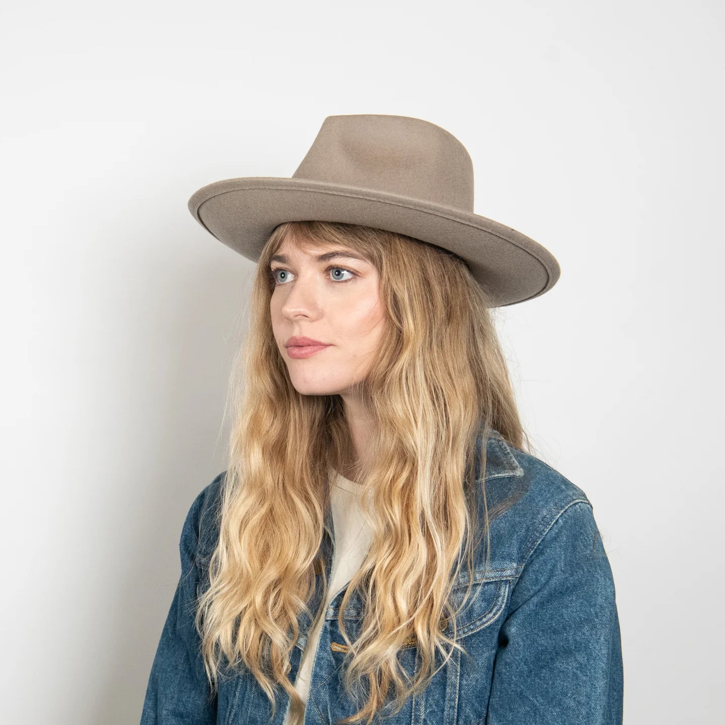 TAUPE LONDON HAT