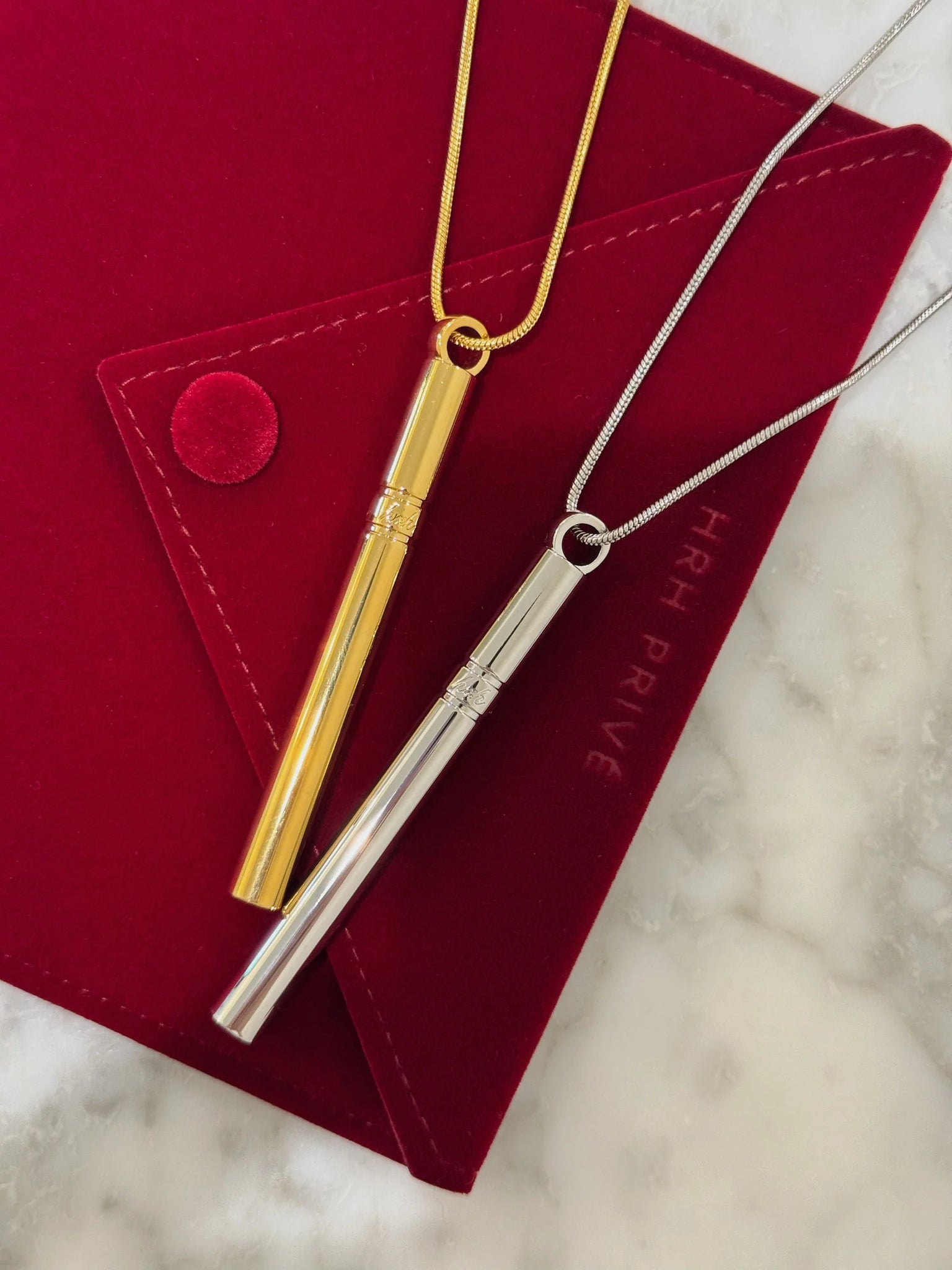 LÉ CIGARETTE GOLD SNAKE CHAIN NECKLACE – Kitson LA