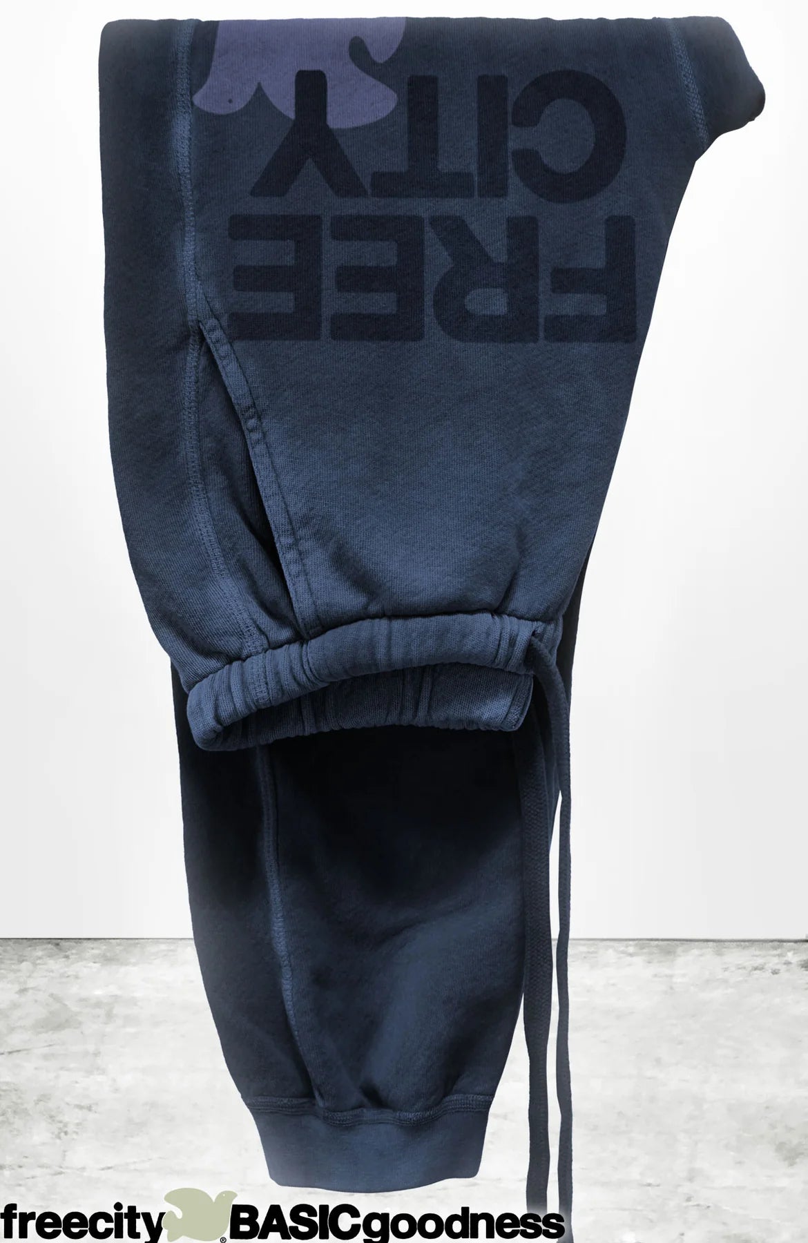 FREECITYLARGE SUNFADES POCKET SWEATPANT - MOONSHROOMS BLUES