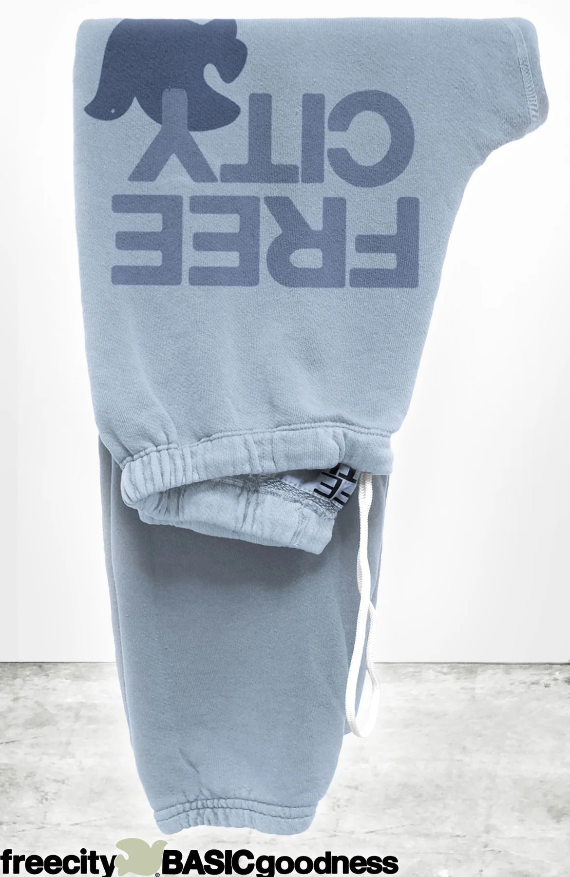FREECITY LARGE SWEATPANT - BLUE ICE