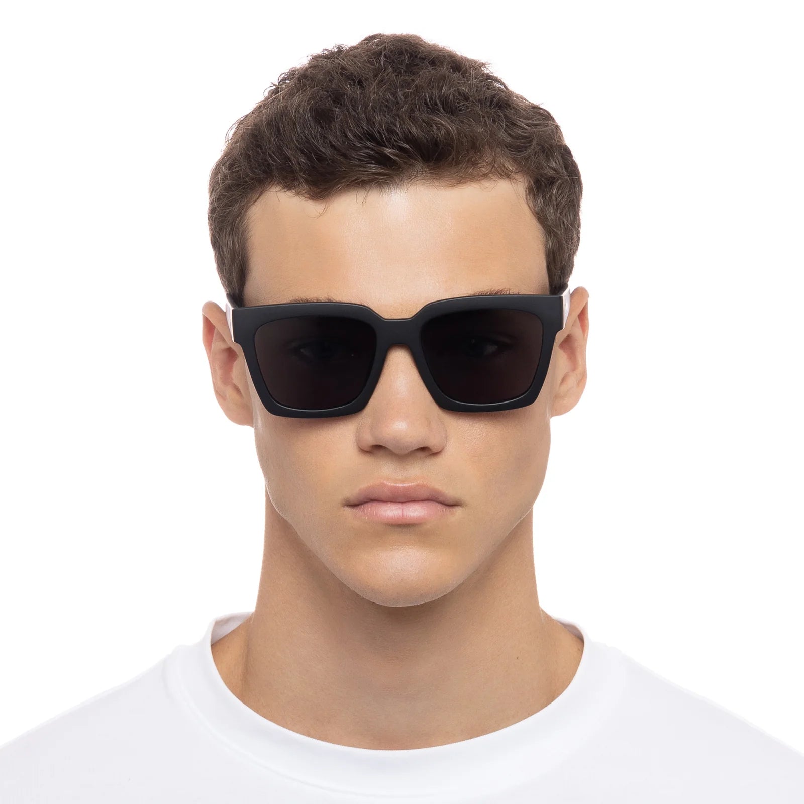 LE SPECS WEEKEND RIOT MATTE BLACK SUNGLASSES – Kitson LA