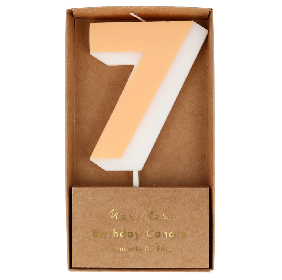 NUMBER 7 CANDLE
